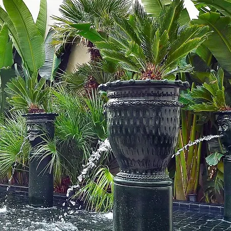 Aurispa 143 Con Piscina Centro * Ното