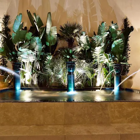 Aurispa 143 Con Piscina Centro Ното