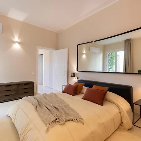 Aurispa 143 Con Piscina Centro