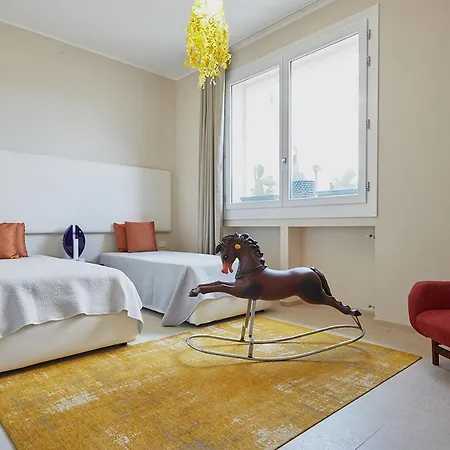 Aurispa 143 Con Piscina Centro Апартаменты *